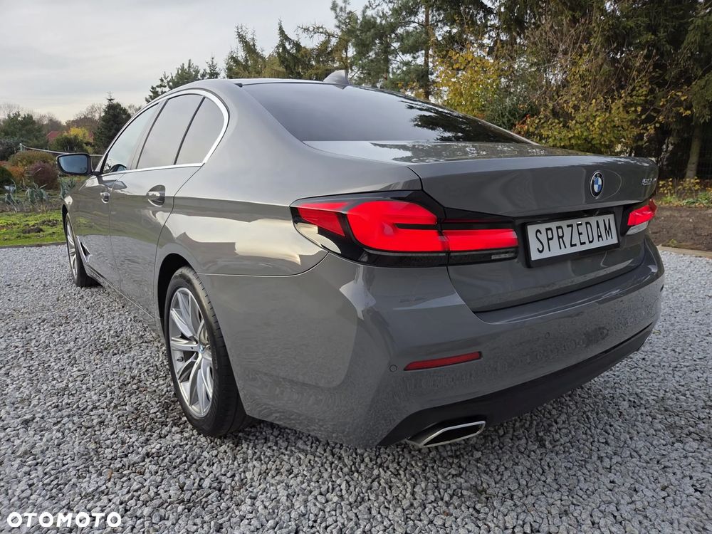 BMW Seria 5 520d Efficient Dynamics Sport Line sport - 28