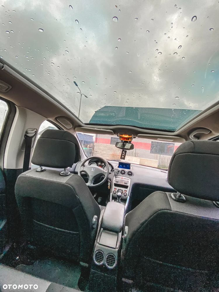 Peugeot 308 1.6 HDi Premium Plus - 5