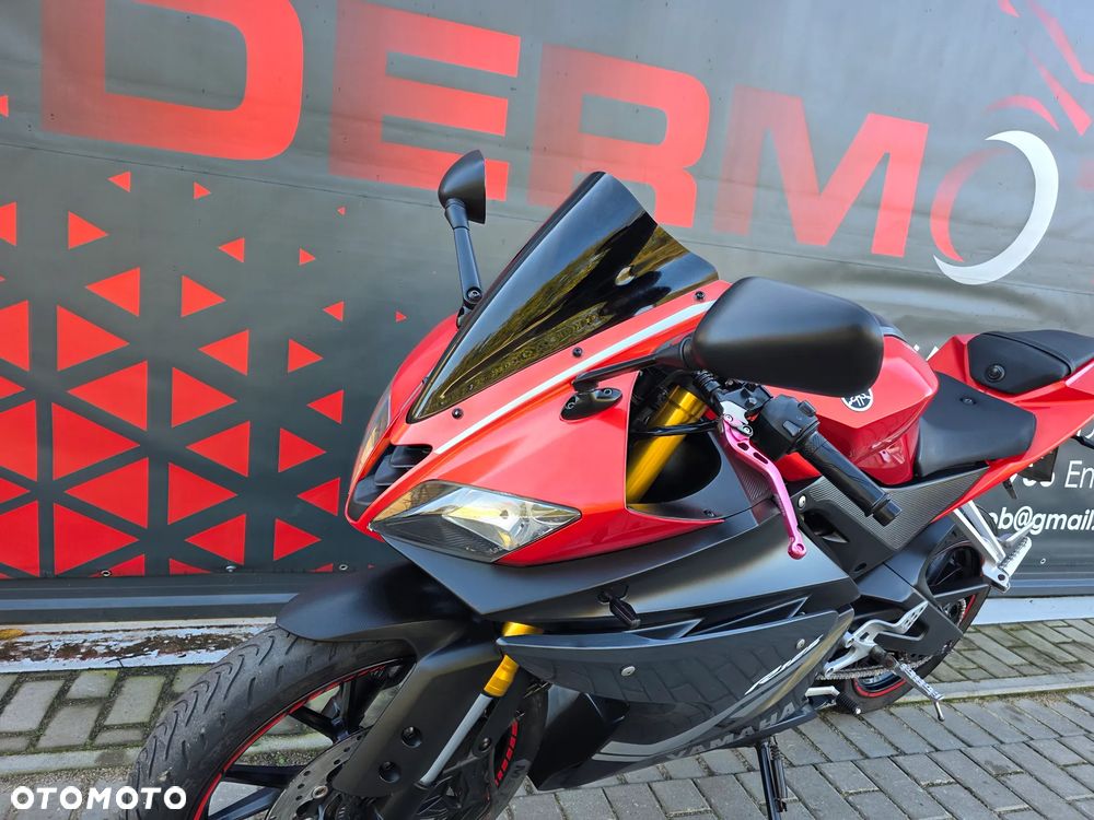 Yamaha YZF - 12