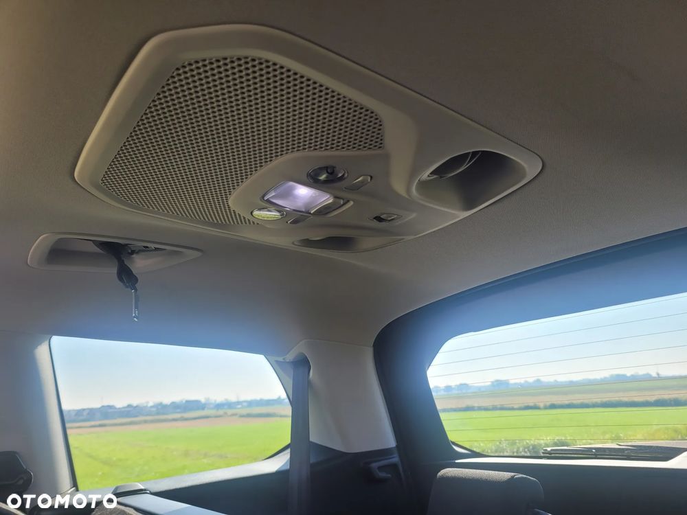 Citroën C4 Grand Picasso - 26