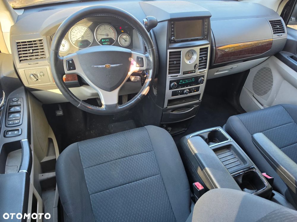 Chrysler Grand Voyager 2.8 CRD Touring - 11