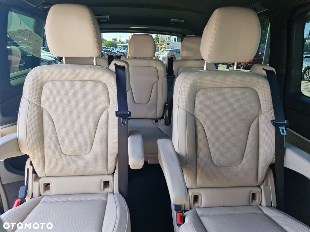 Mercedes-Benz Klasa V 300 d 9G-Tronic Exclusive (ekstra d³) - 17