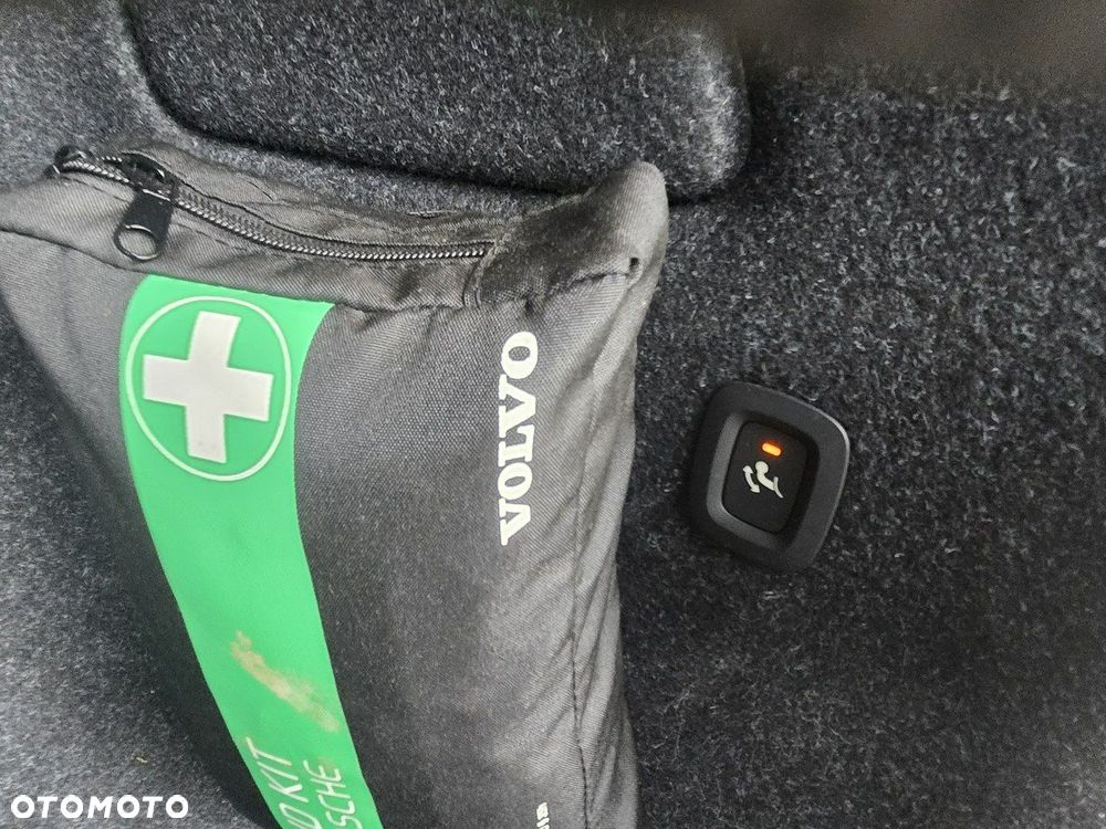 Volvo XC 40 - 15