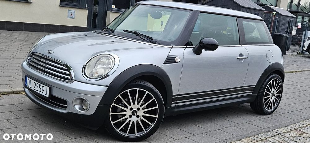 MINI ONE - 12