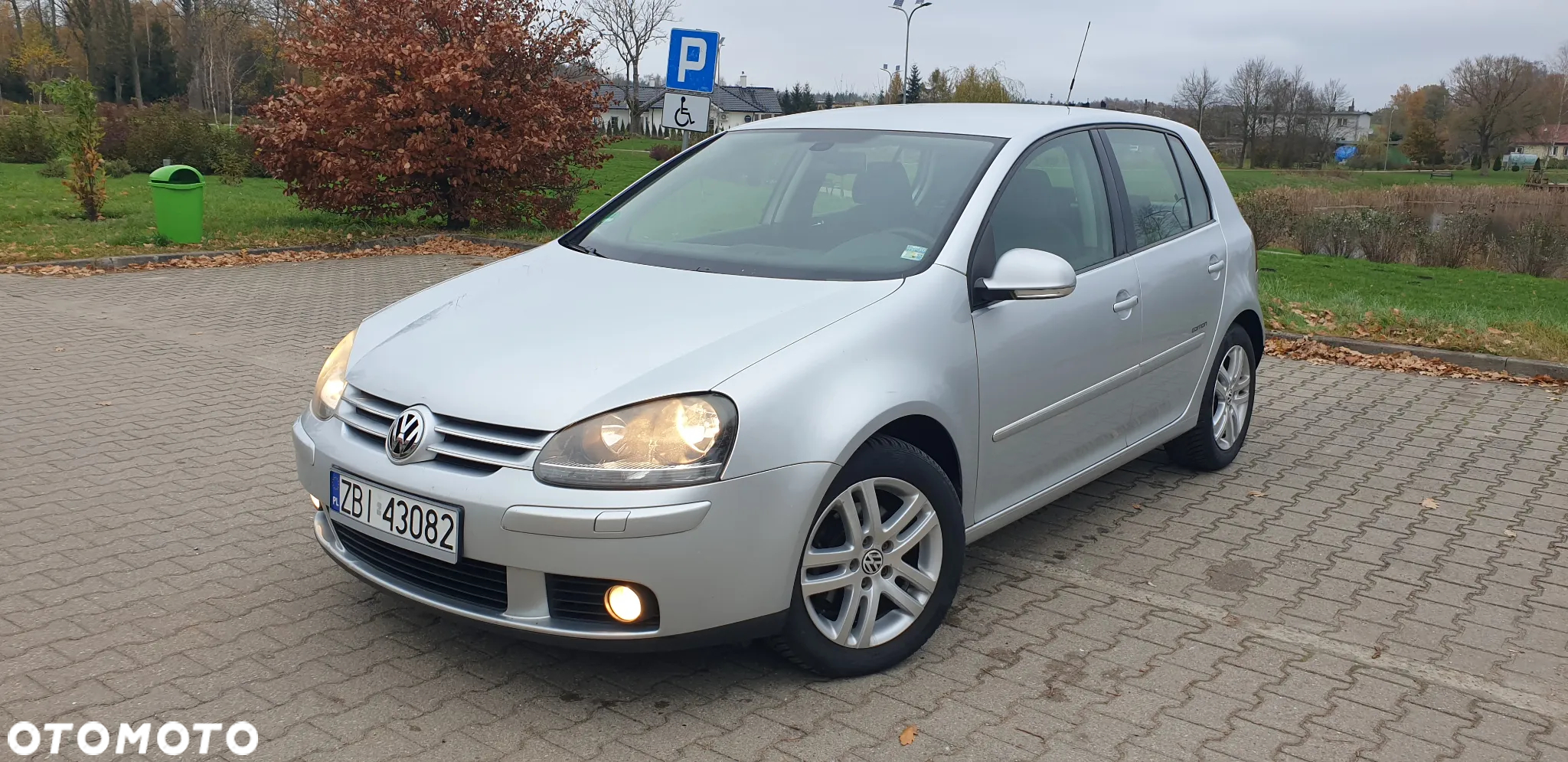 Volkswagen Golf 1.9 TDI DPF Edition - 3
