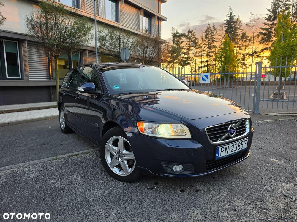 Volvo V50 - 20