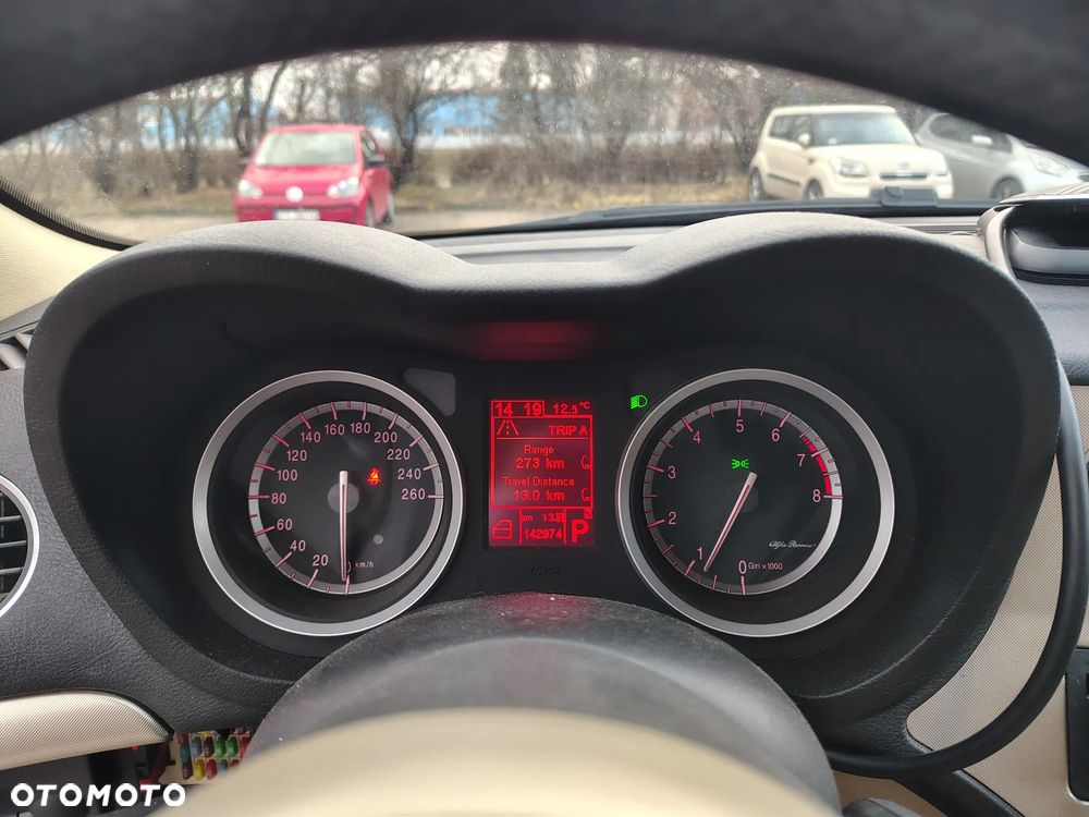 Alfa Romeo 159 3.2 JTS 24V Q4 Q-Tronic Distinctive - 17