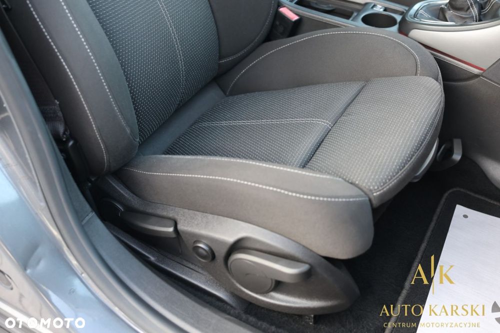 Opel Astra - 35