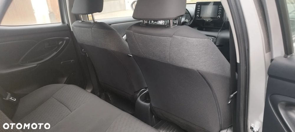 Toyota Yaris 1.5 Comfort - 24