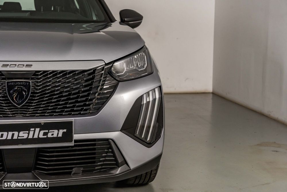Peugeot 2008 1.2 Hybrid Style e-DCS6 - 11