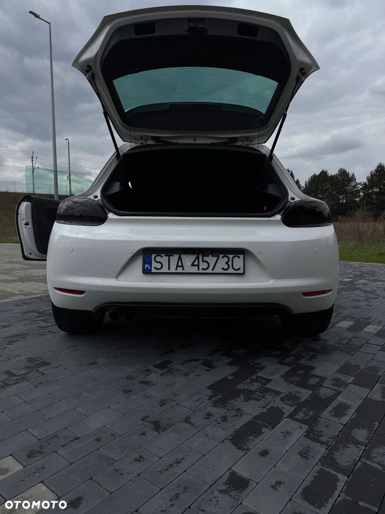 Volkswagen Scirocco 2.0 TDI Edition - 8