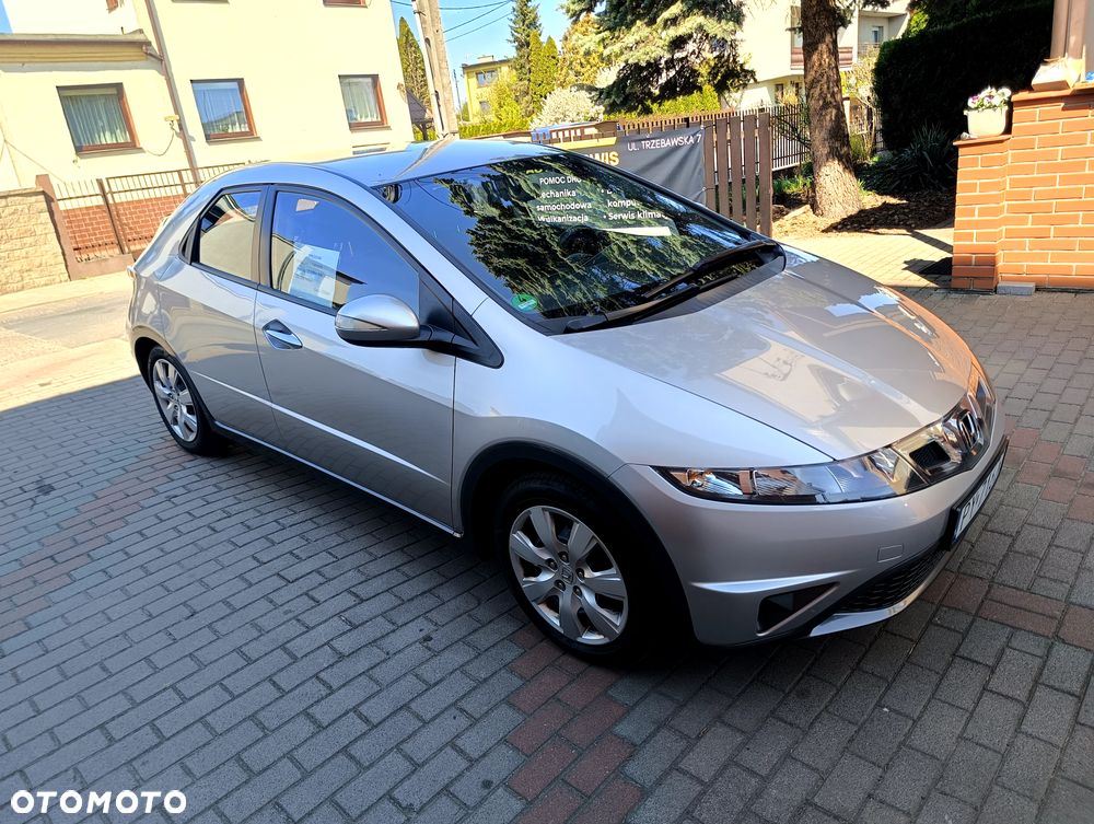 Honda Civic 1.4 i-VTEC - 11