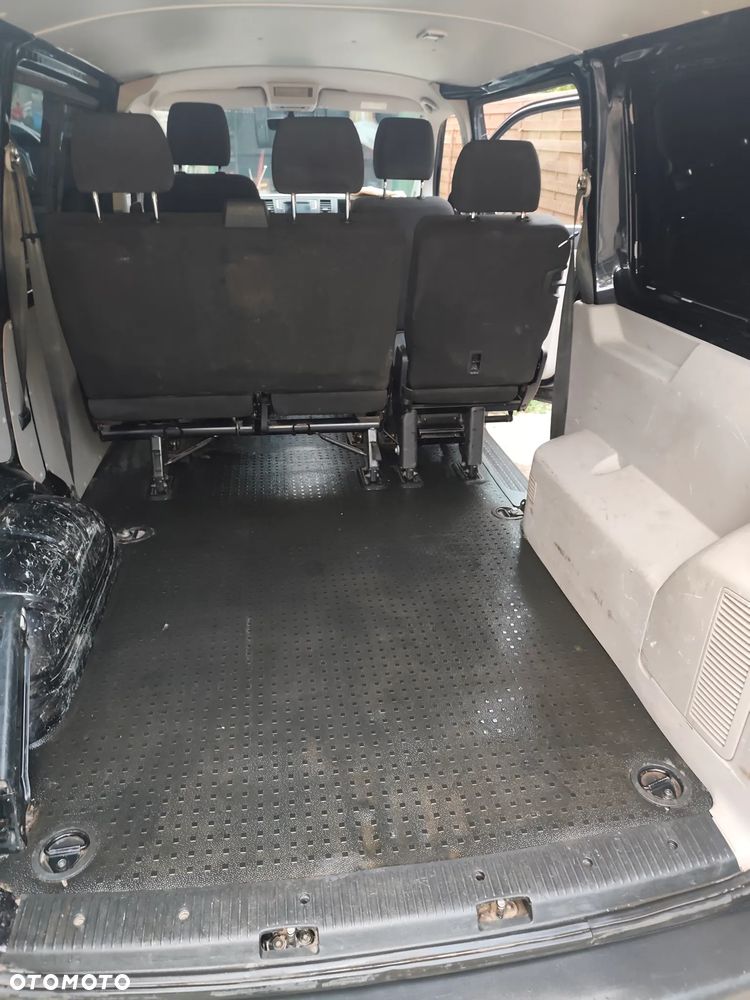 Volkswagen Transporter L1H1 DSG - 21