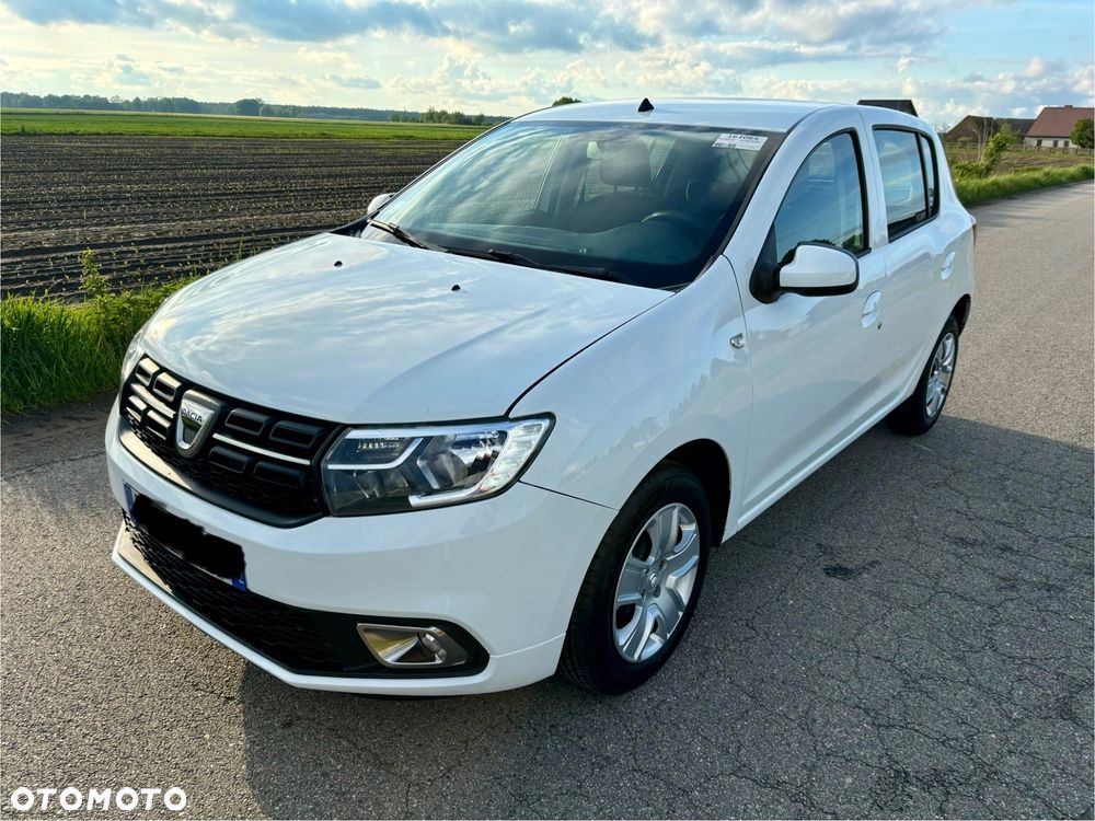 Dacia Sandero SCe 75 Essential - 2