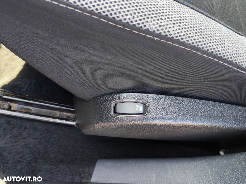 Dacia Lodgy TCe 130 GPF (7-Sitzer) Stepway - 8