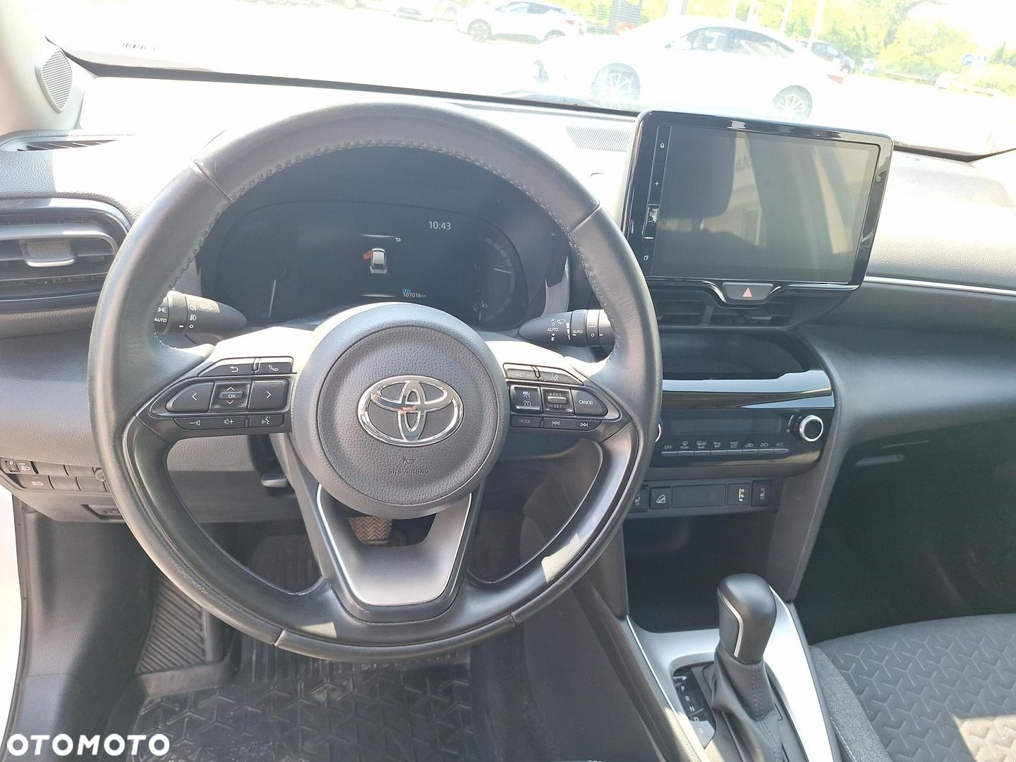 Toyota Yaris Cross - 16