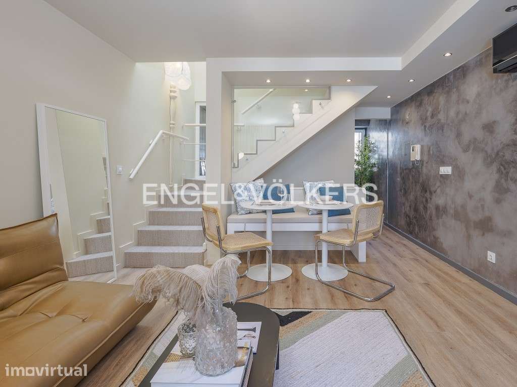 Apartamento T2 triplex junto á Avenida da Liberdade - Grande imagem: 4/27