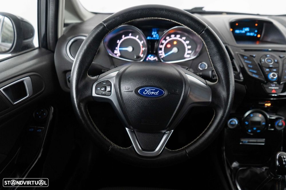 Ford Fiesta 1.0 Ti-VCT Titanium - 25