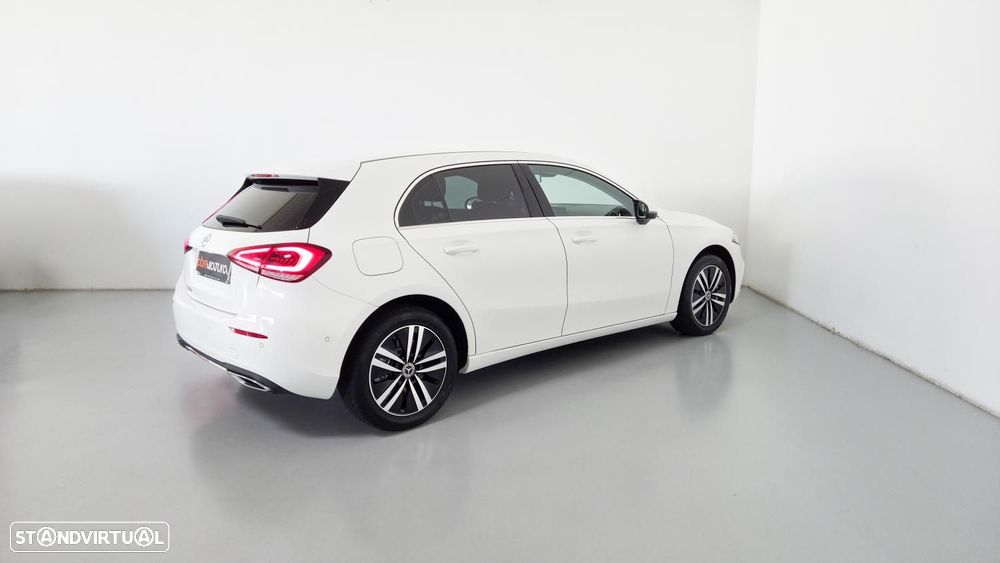 Mercedes-Benz A 250 e 8G-DCT Progressive - 4