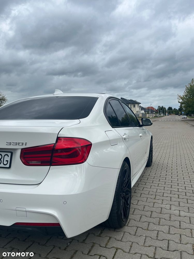 BMW Seria 3 - 10