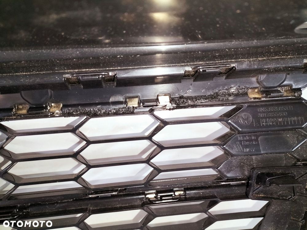 atrapa kratka grill vw polo vi lift 20- sedan - 9
