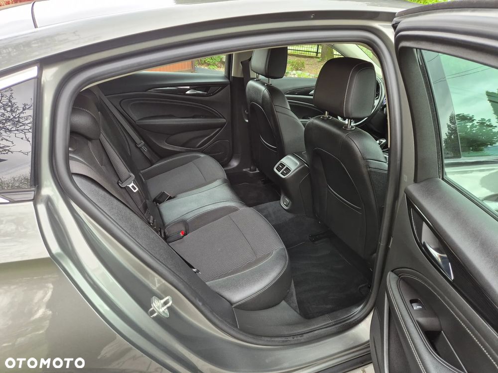 Opel Insignia 2.0 Exclusive - 33