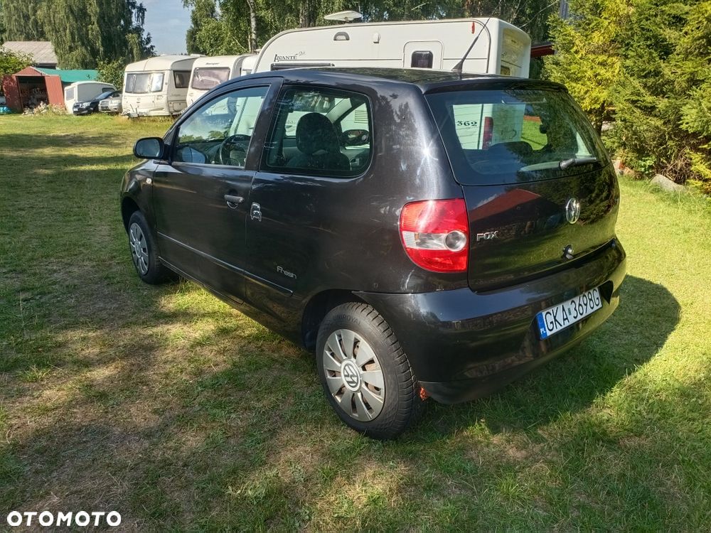 Volkswagen Fox - 4