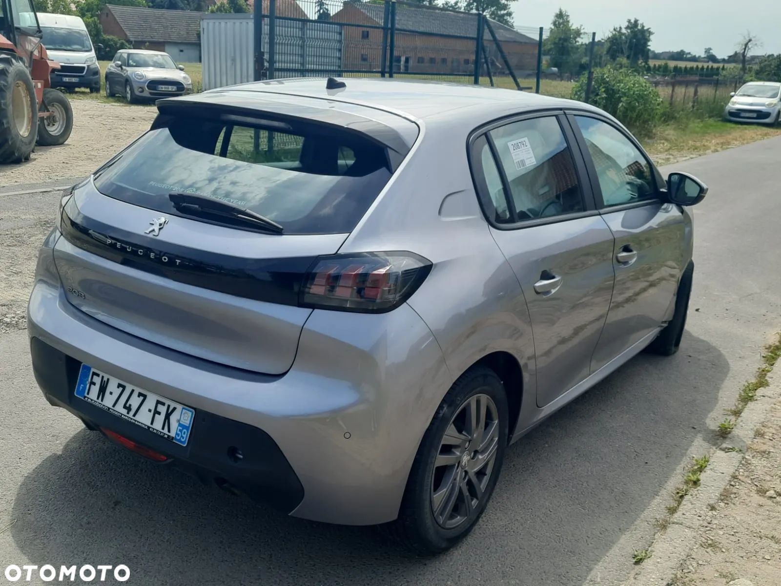 Peugeot 208 1.2 PureTech Style S&S - 1