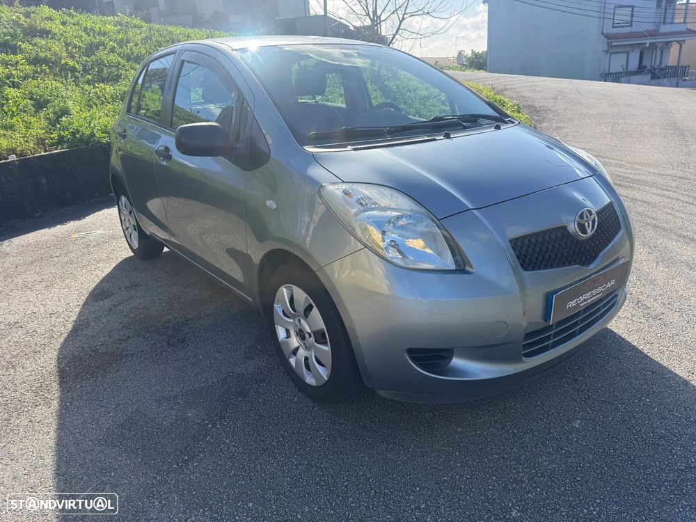 Toyota Yaris 1.0 VVT-i - 3