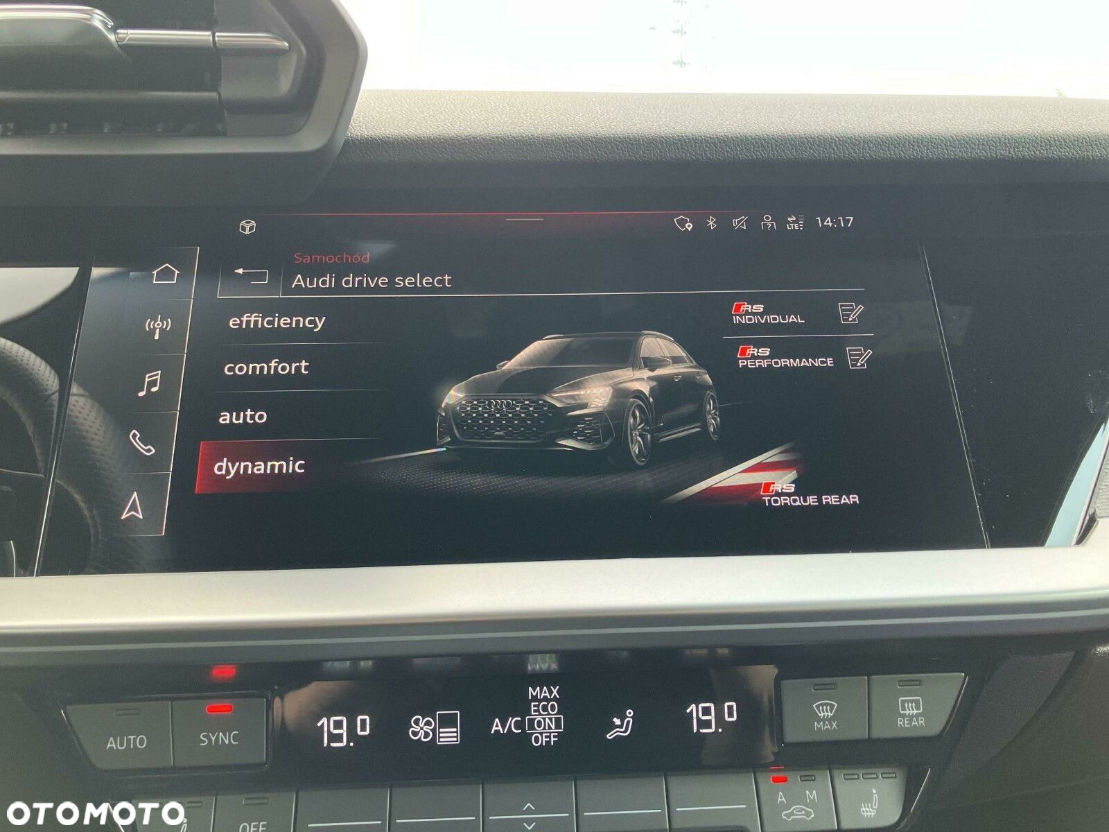 Audi RS3 Sportback TFSI Quattro S tronic - 21