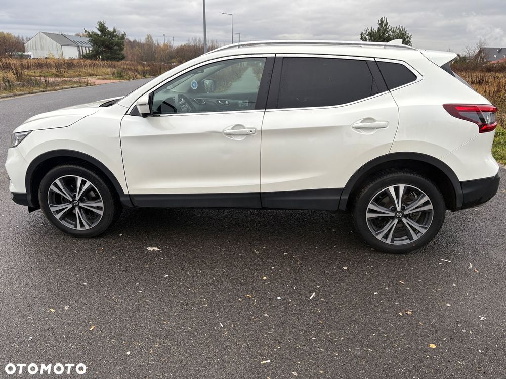Nissan Qashqai 1.3 DIG-T N-CONNECTA - 6