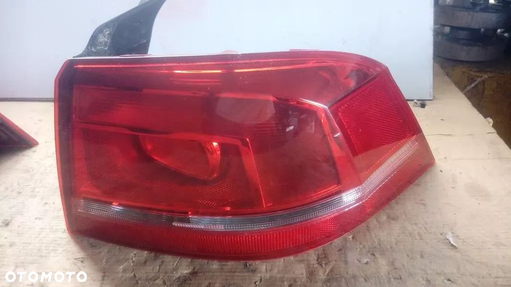 LAMPA LEWA LUB PRAWA VW PASSAT B7 3AE945095F - 4