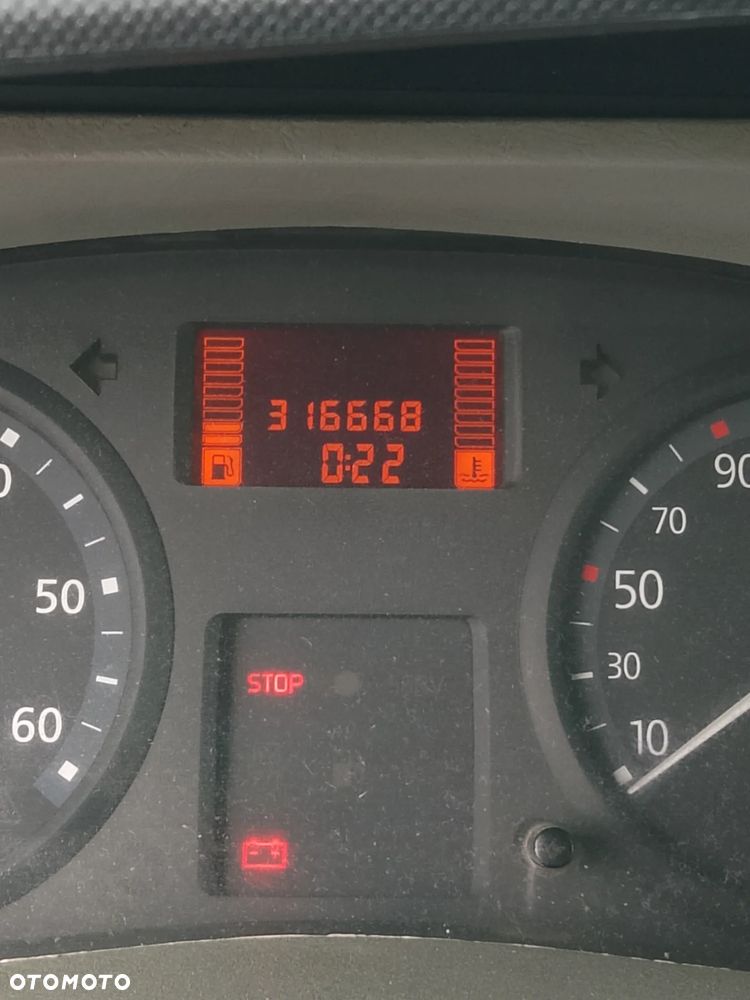 Renault Trafic - 6