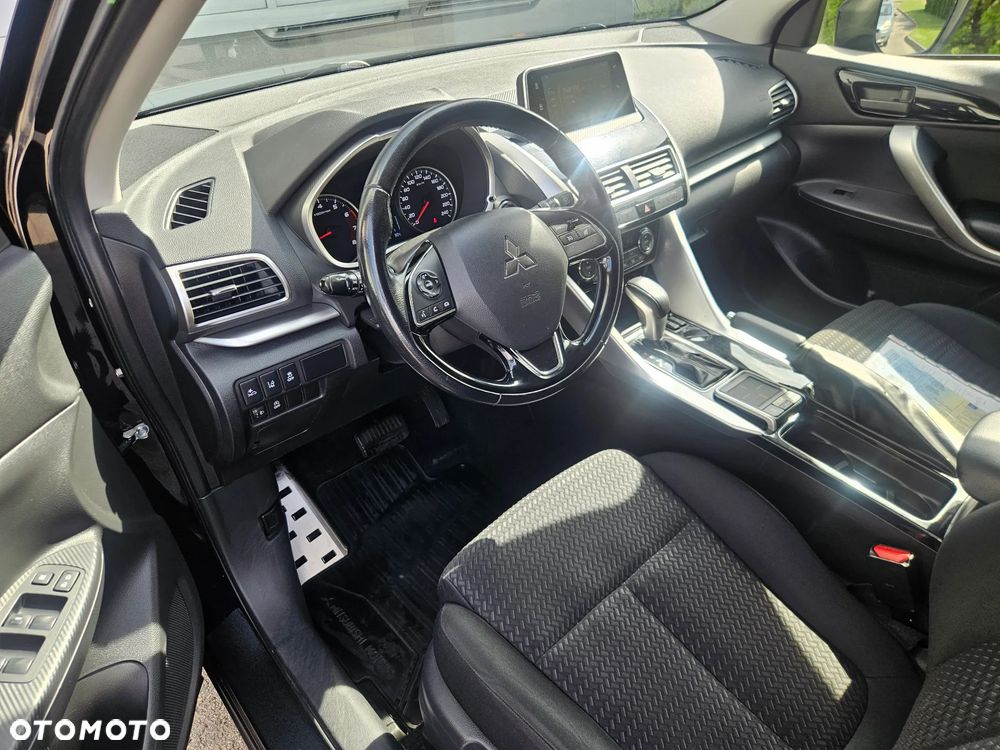 Mitsubishi Eclipse Cross 1.5 T Intense CVT - 15