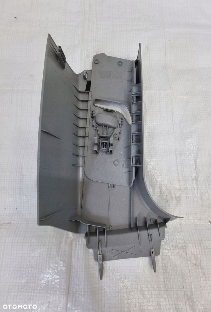 Opel Corsa D plastik osłona lewa słupka B 13180572 - 2