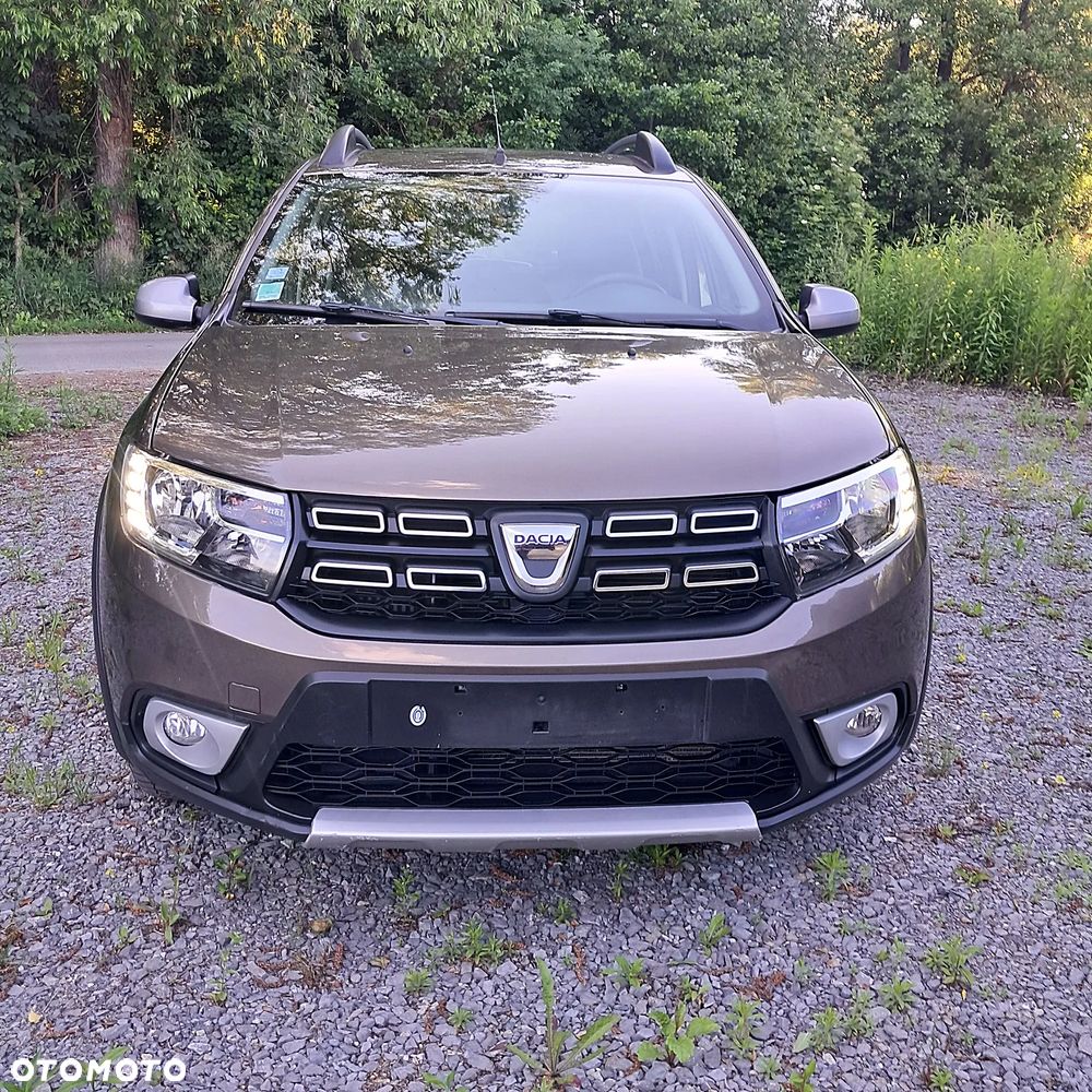Dacia Sandero Stepway 0.9 TCe Laureate - 3