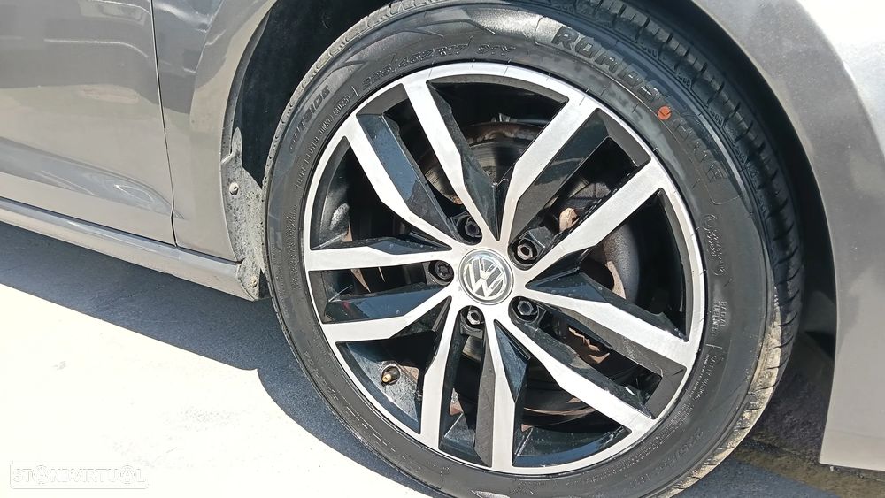 VW Golf 2.0 BlueTDI DSG Comfortline - 13