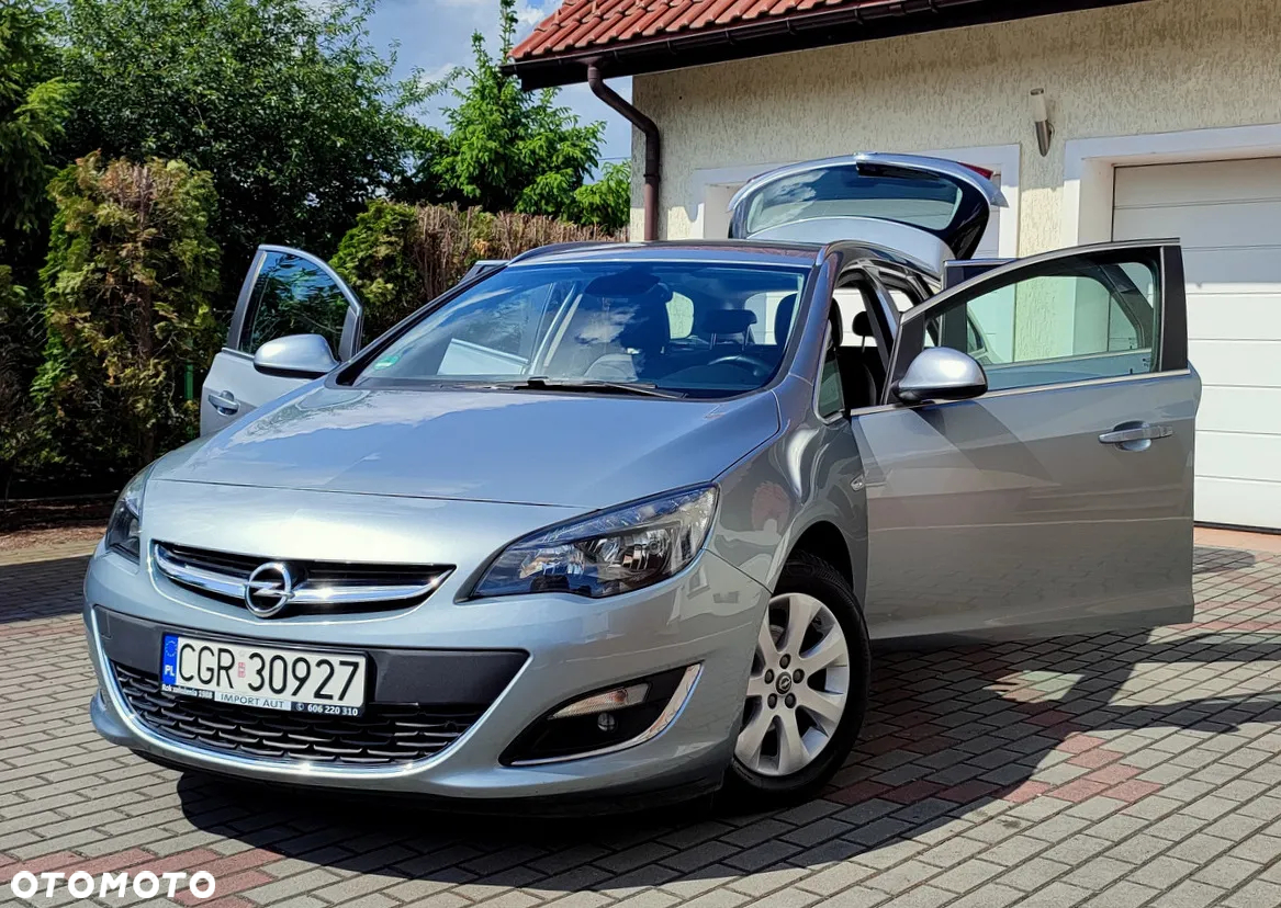 Opel Astra 1.4 Turbo Sports Tourer 150 Jahre - 31