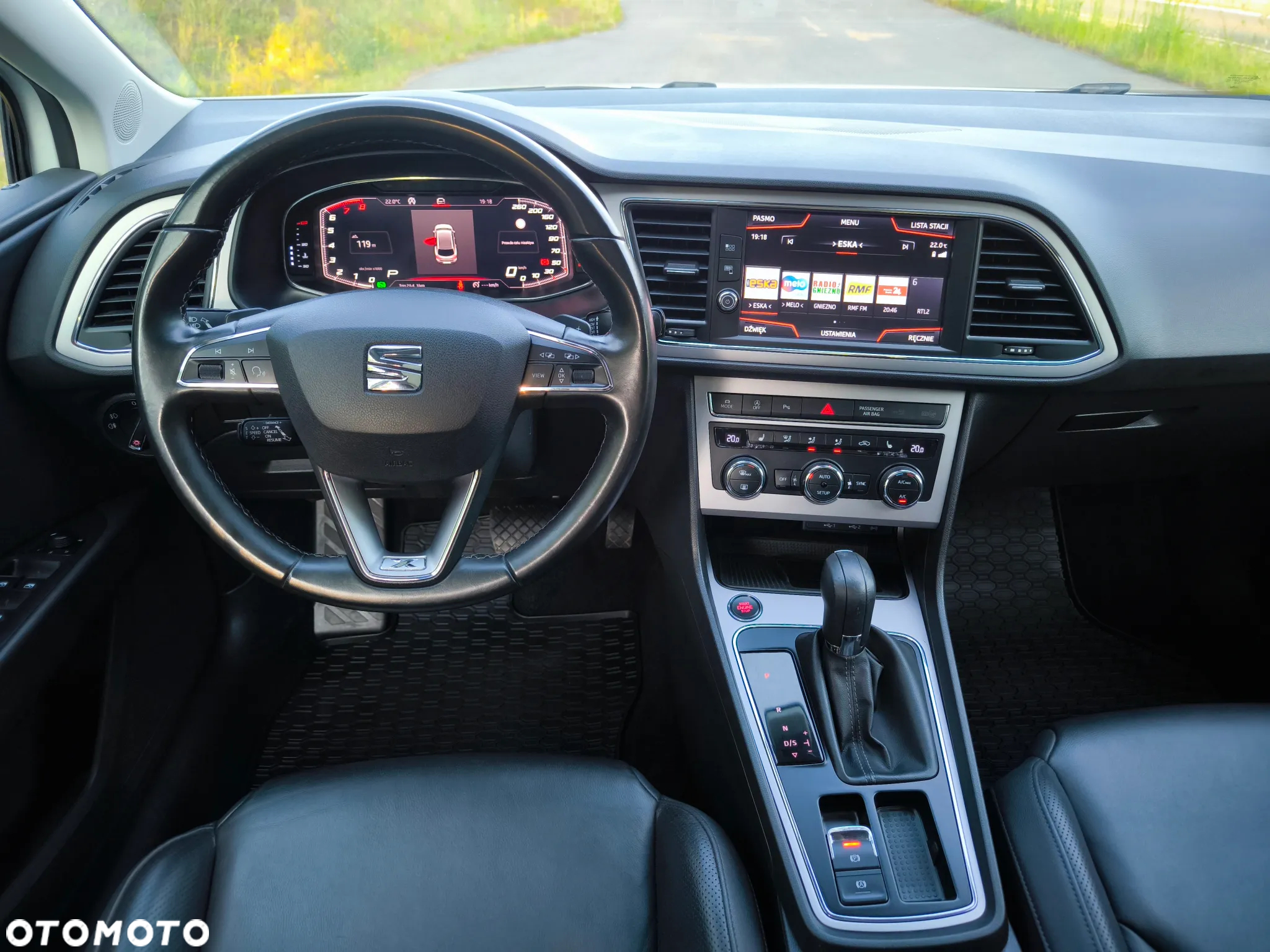 Seat Leon 2.0 TSI Xcellence DSG - 17