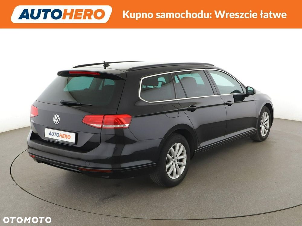 Volkswagen Passat - 8