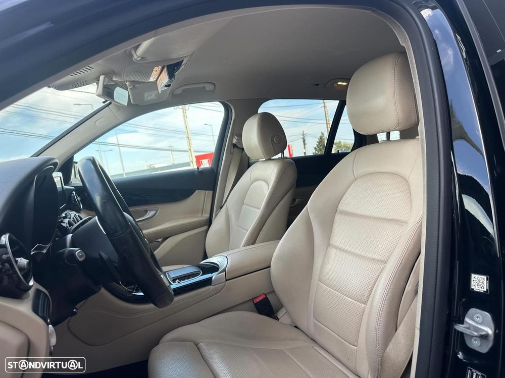 Mercedes-Benz GLC 300 e 4Matic - 4