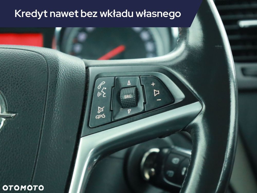 Opel Insignia - 19