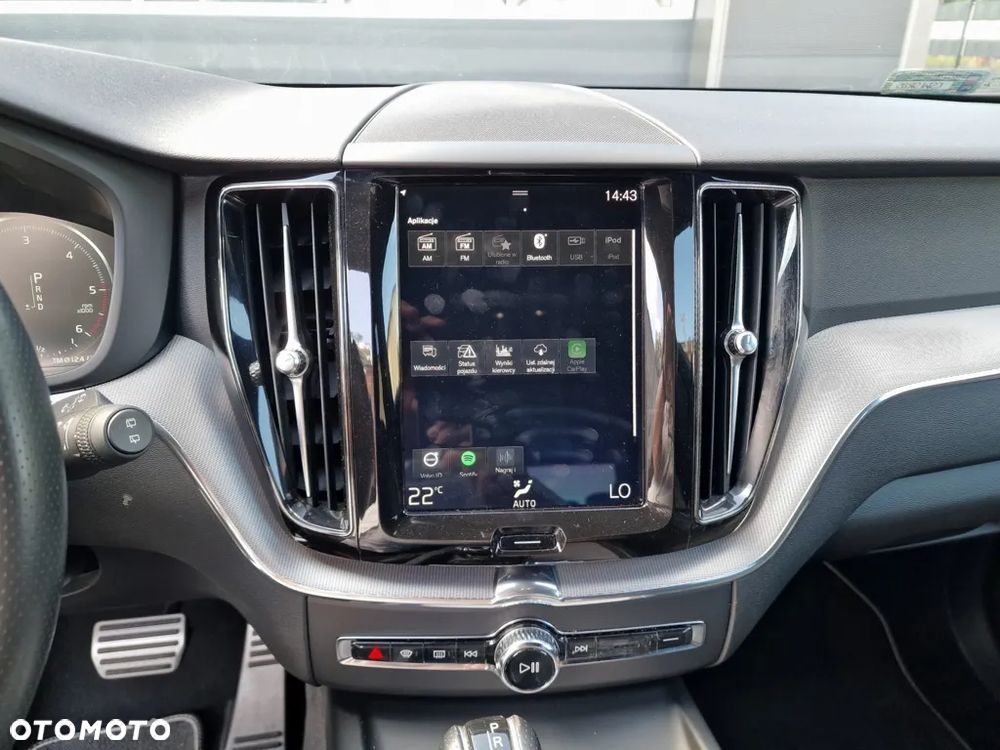 Volvo XC 60 D4 R-Design - 39