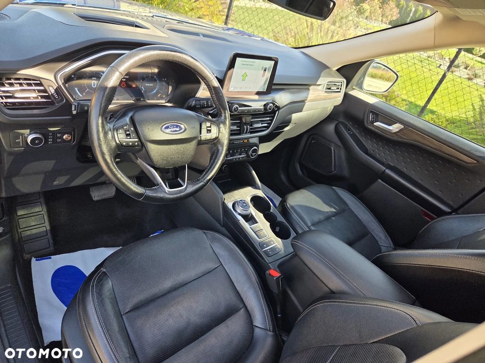 Ford Kuga 2.0 EcoBoost 4x4 Titanium - 30