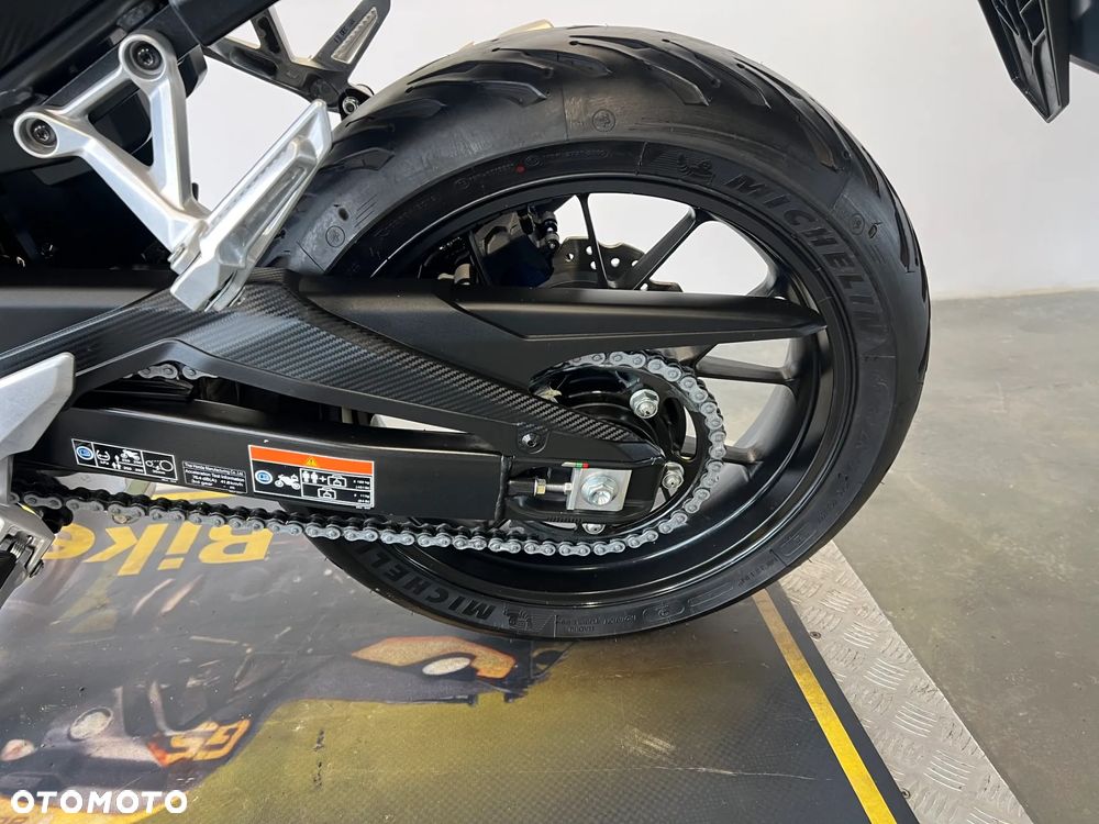 Honda CB - 19