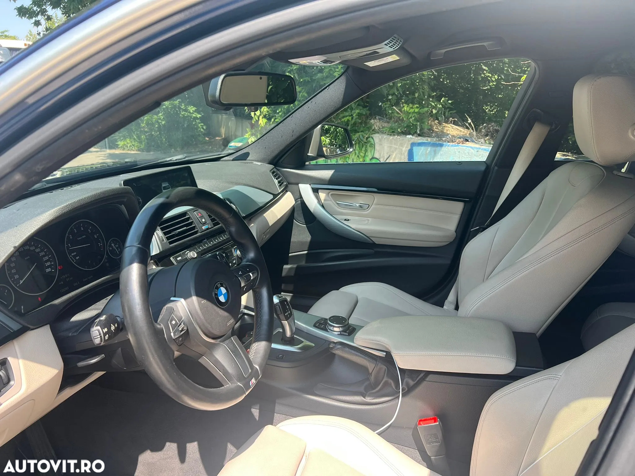 BMW Seria 3 330i xDrive Aut. Sport Line - 12