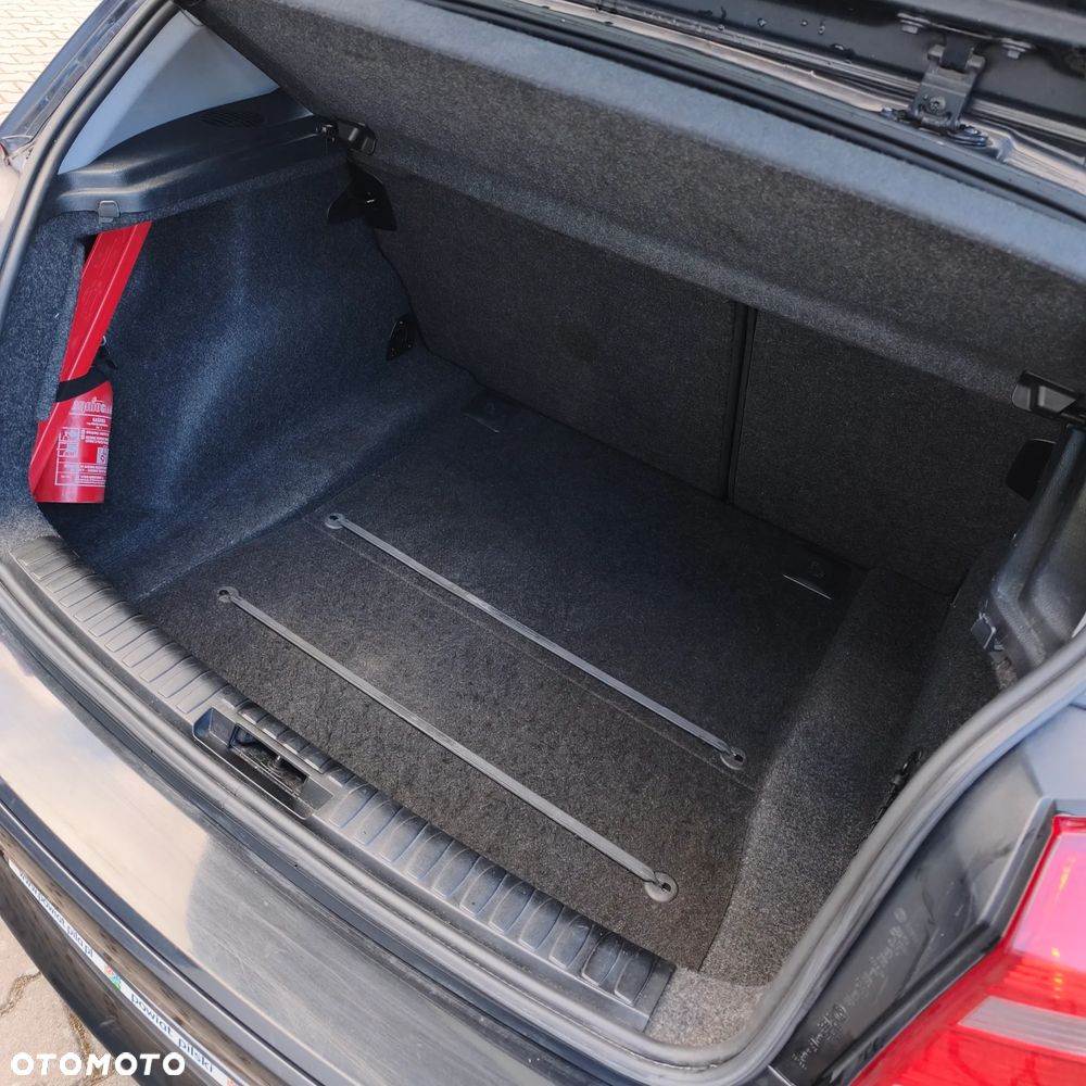 BMW Seria 1 116i - 14