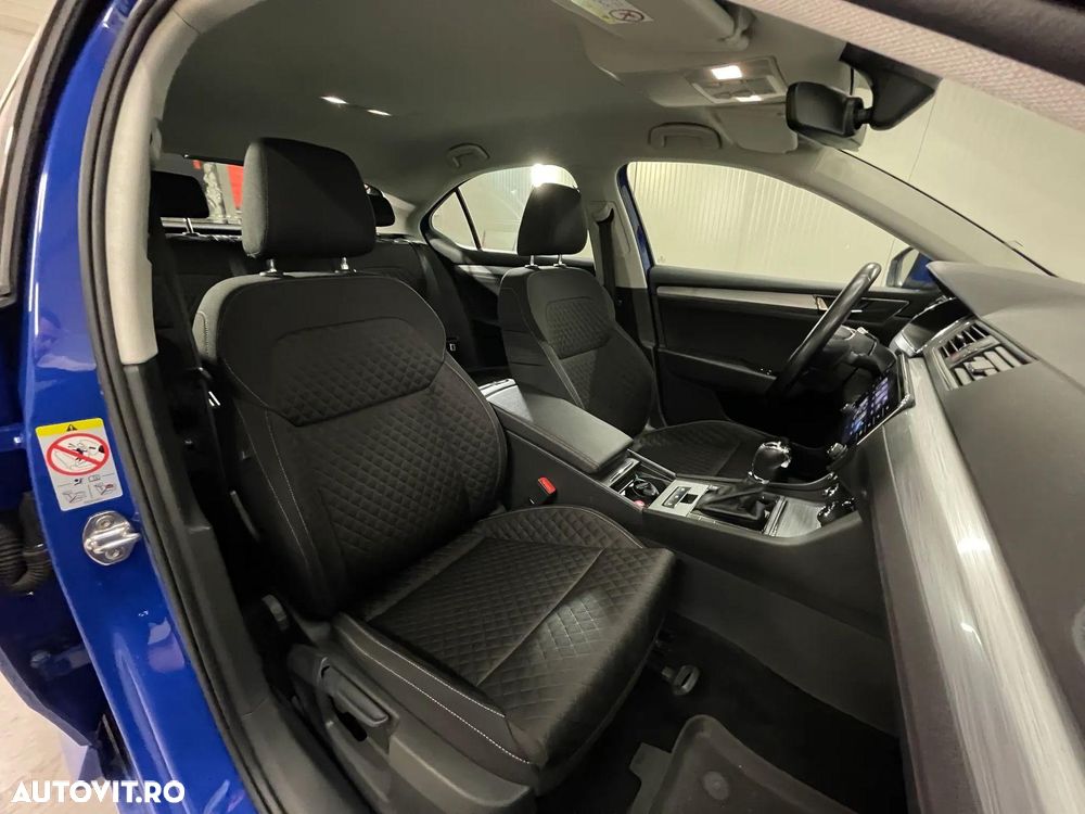 Skoda Superb 1.5 TSI ACT DSG Ambition - 11