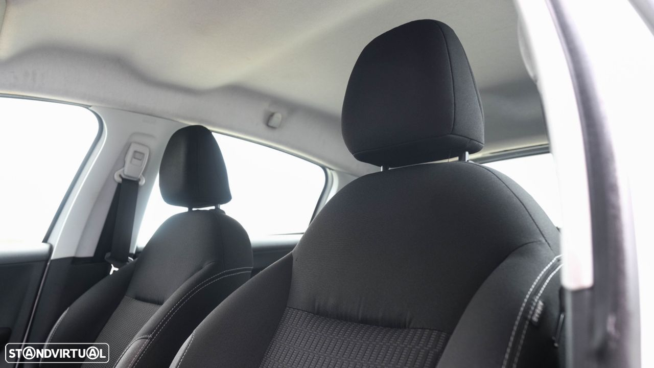 Peugeot 208 1.6 e-HDi Active - 4