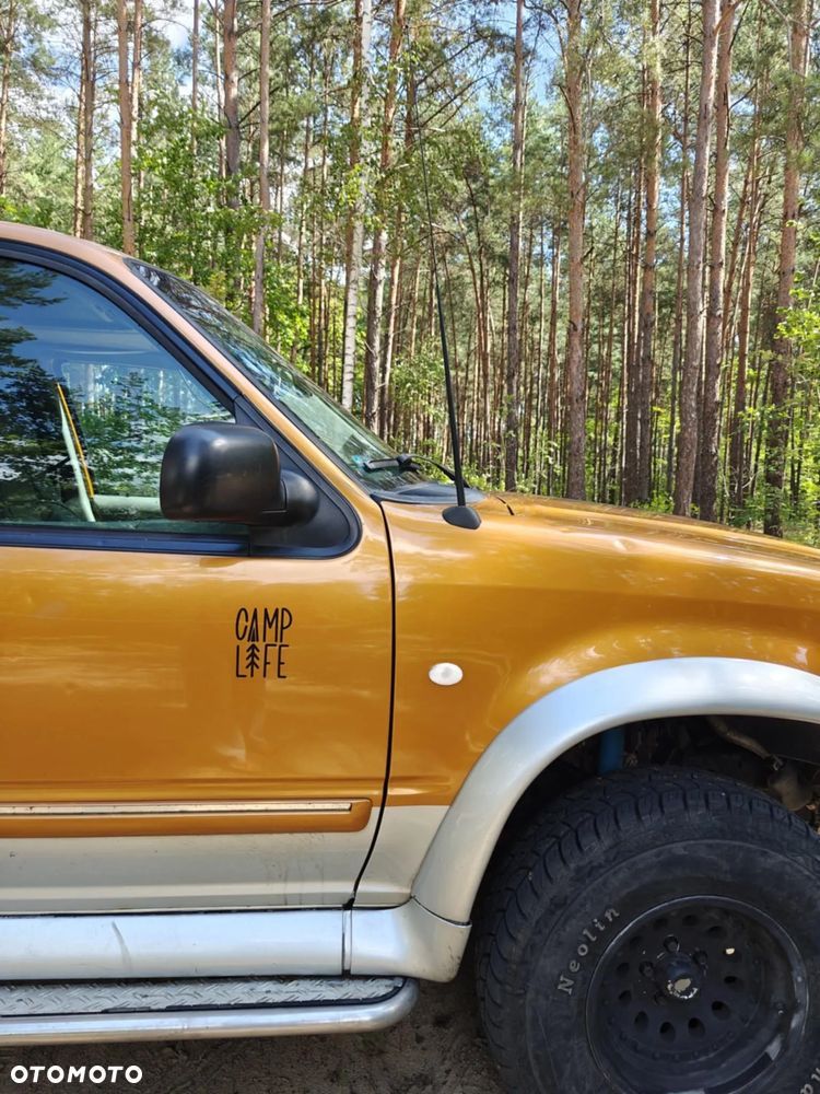 Ford Explorer 4.0